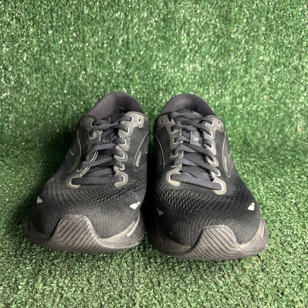Brooks item you